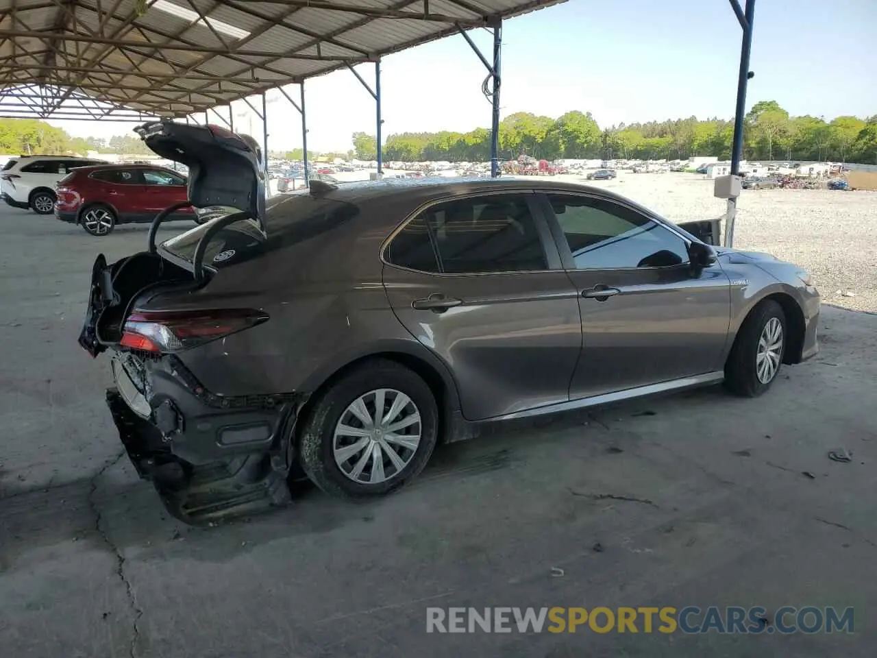 3 Photograph of a damaged car 4T1H31AK0MU559493 TOYOTA CAMRY 2021