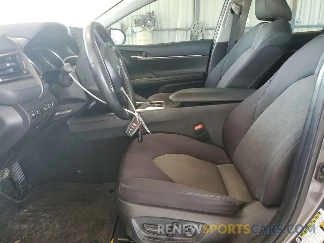 7 Photograph of a damaged car 4T1H31AK0MU559493 TOYOTA CAMRY 2021