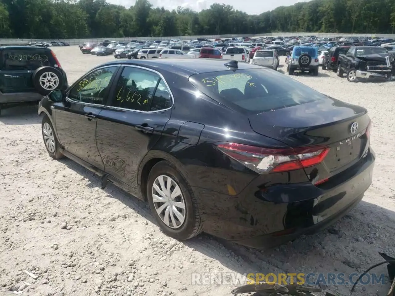3 Photograph of a damaged car 4T1H31AK5MU566181 TOYOTA CAMRY 2021