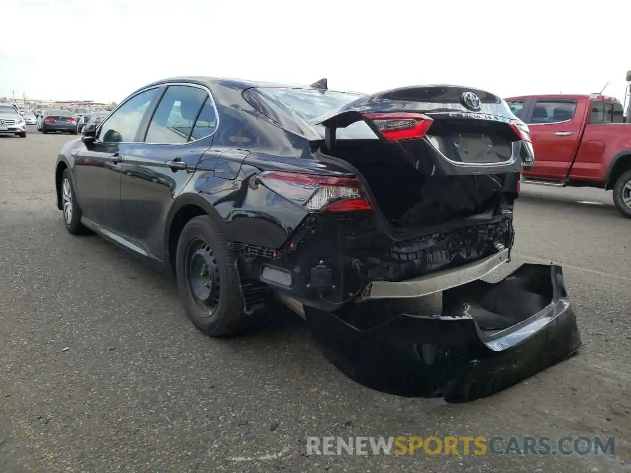 3 Photograph of a damaged car 4T1H31AK7MU558910 TOYOTA CAMRY 2021