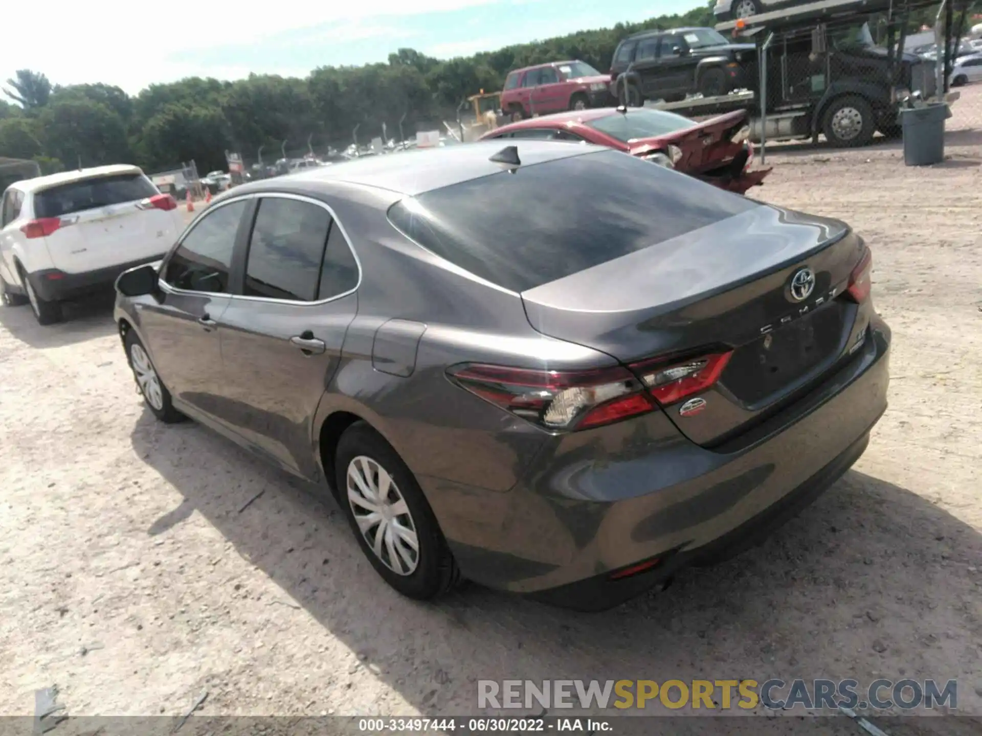 3 Photograph of a damaged car 4T1H31AK9MU021424 TOYOTA CAMRY 2021