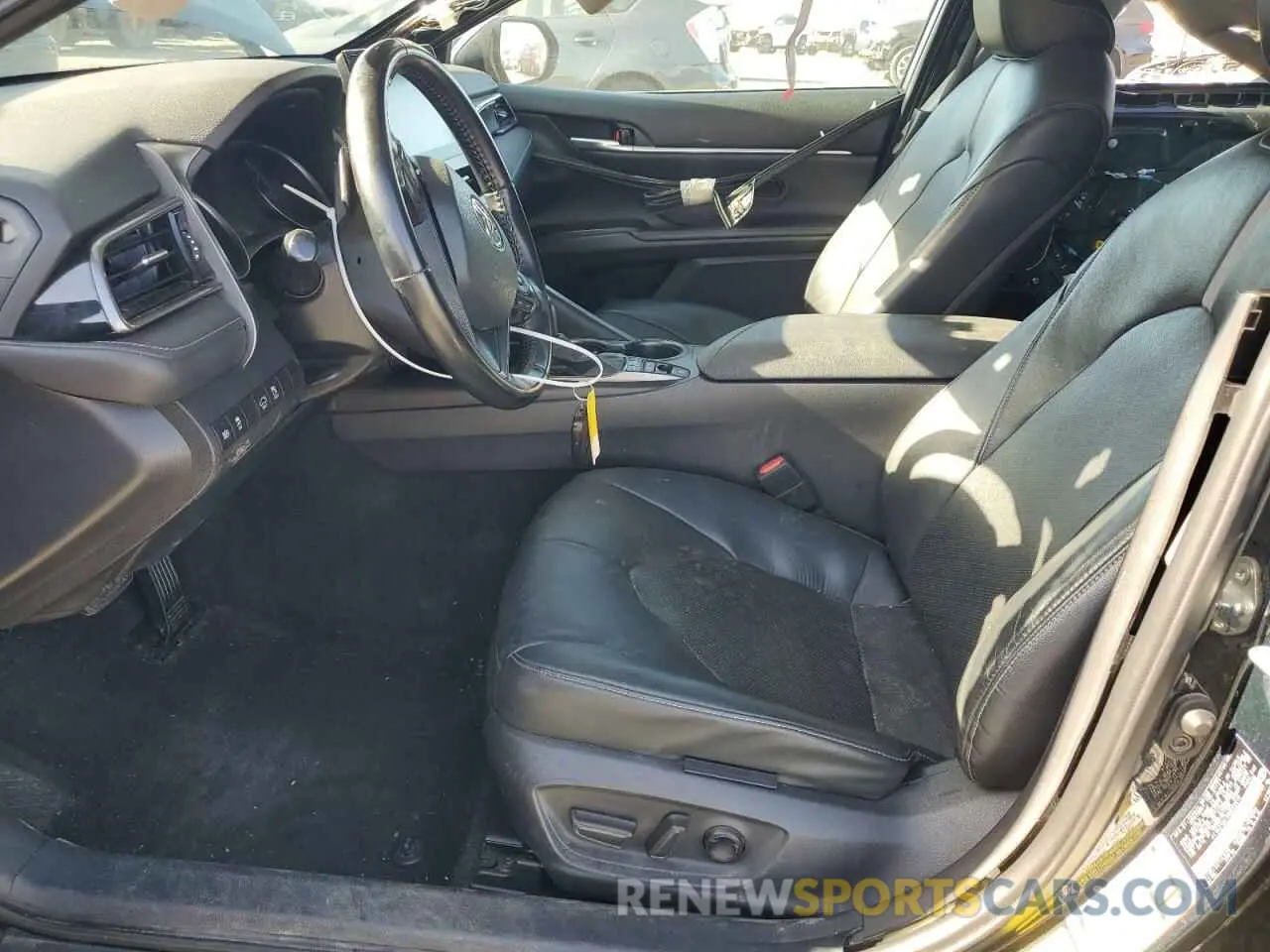 7 Photograph of a damaged car 4T1K31AK1MU022816 TOYOTA CAMRY 2021