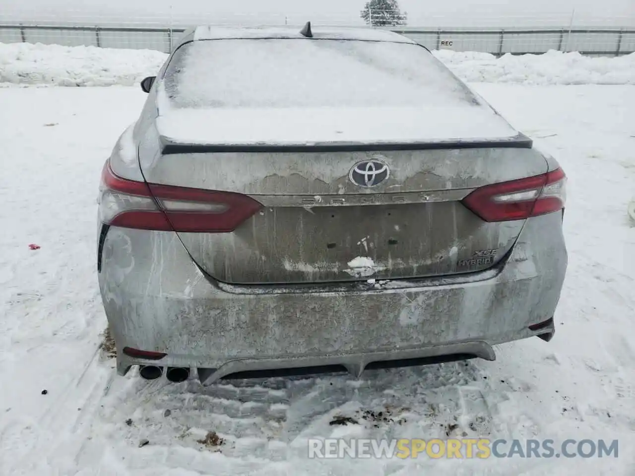 6 Photograph of a damaged car 4T1K31AK2MU020315 TOYOTA CAMRY 2021