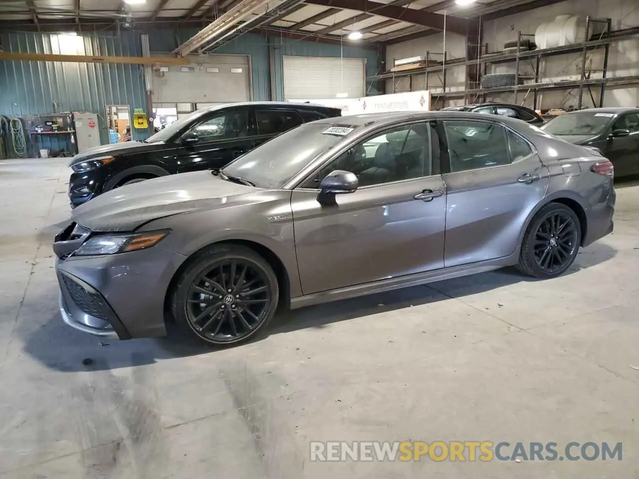 1 Photograph of a damaged car 4T1K31AK2MU029807 TOYOTA CAMRY 2021