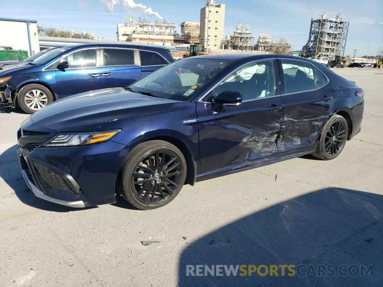 1 Photograph of a damaged car 4T1K31AK2MU552714 TOYOTA CAMRY 2021