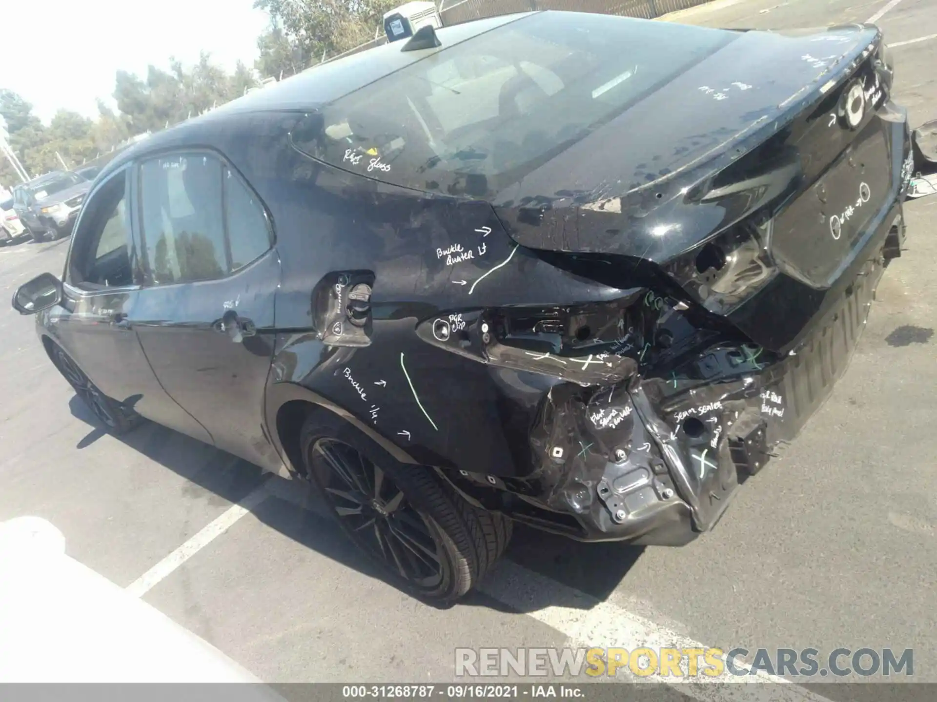 3 Photograph of a damaged car 4T1K31AK2MU553779 TOYOTA CAMRY 2021