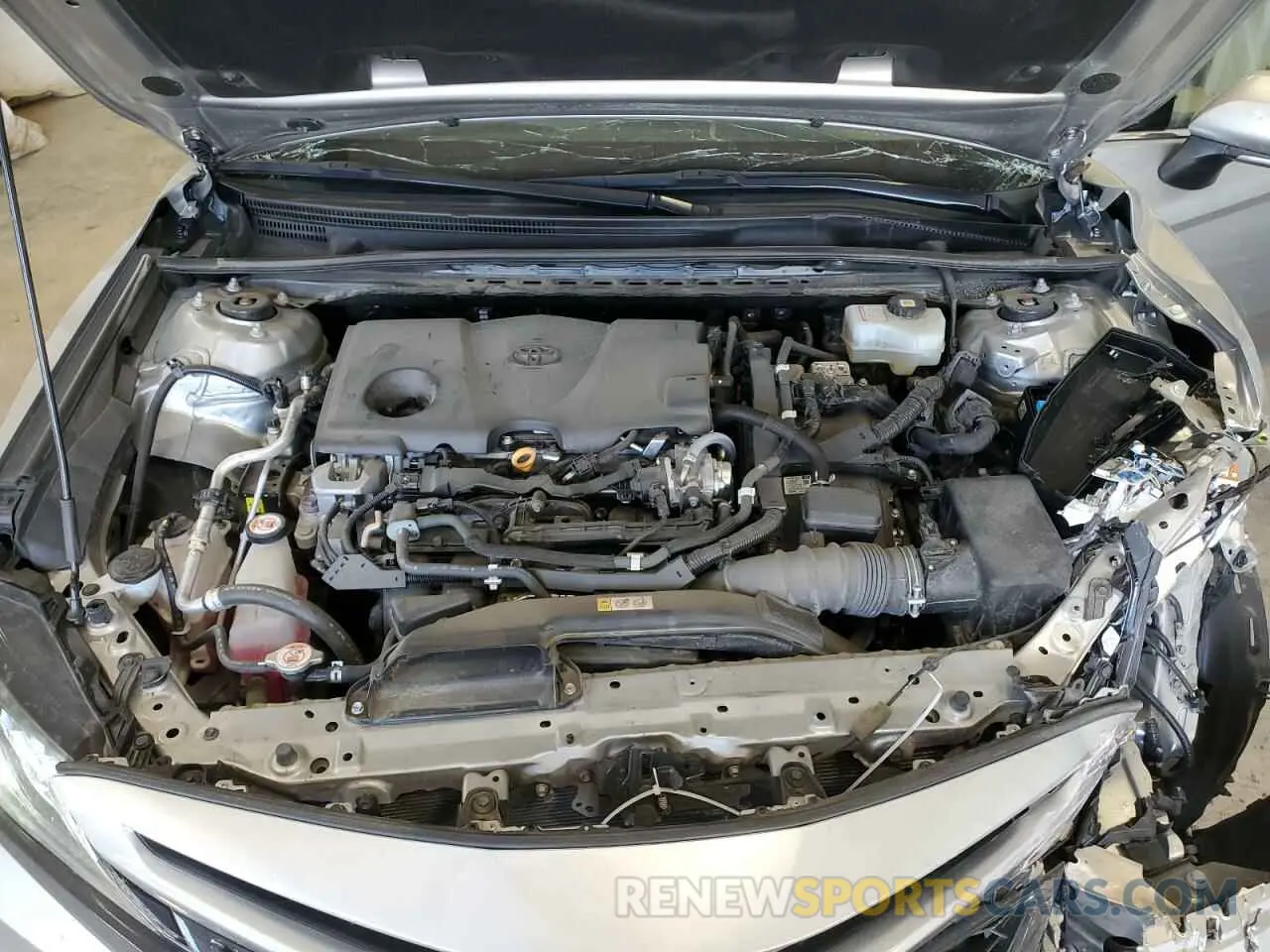 11 Photograph of a damaged car 4T1K31AK2MU560781 TOYOTA CAMRY 2021