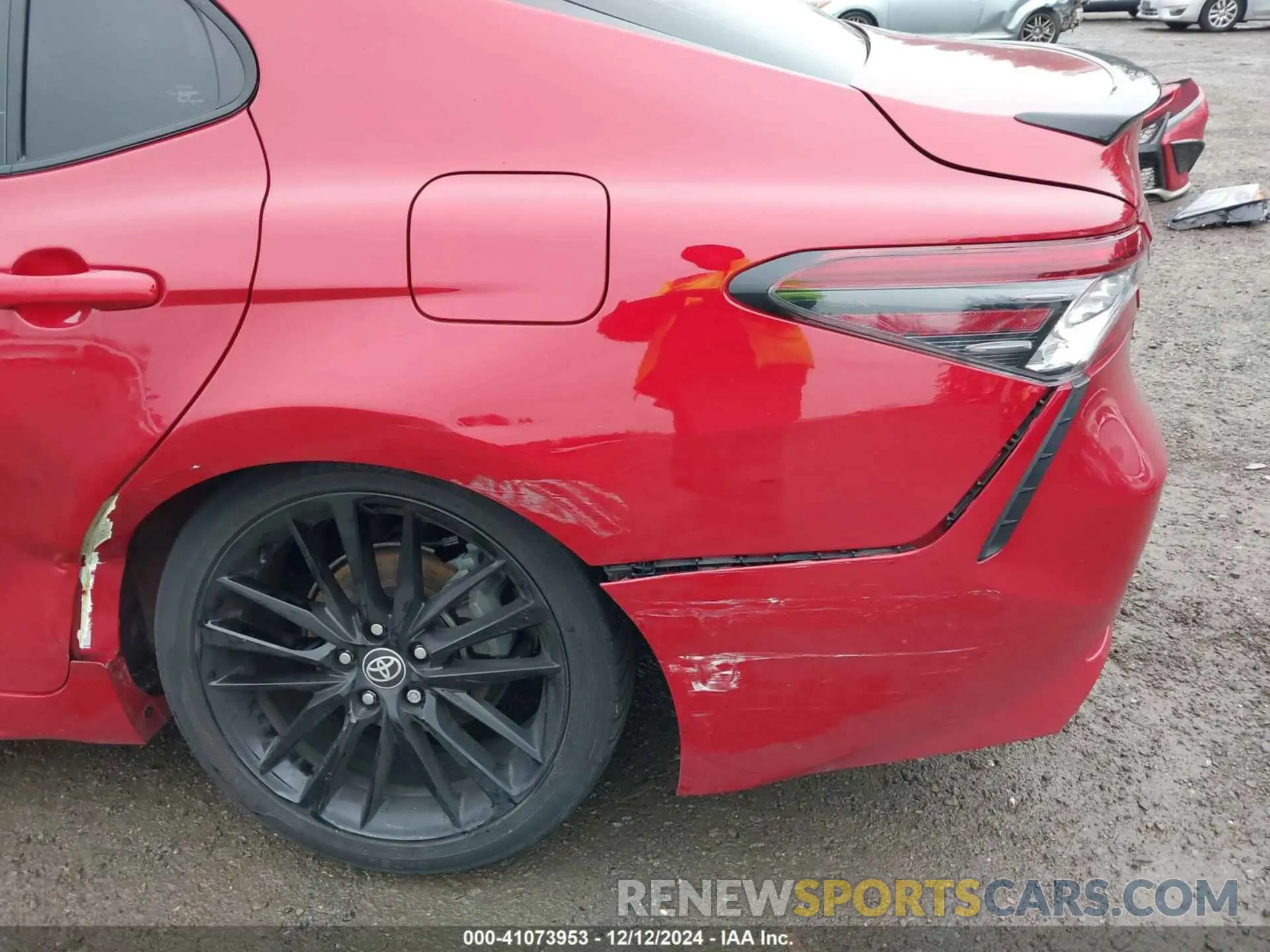 6 Photograph of a damaged car 4T1K31AK4MU020705 TOYOTA CAMRY 2021
