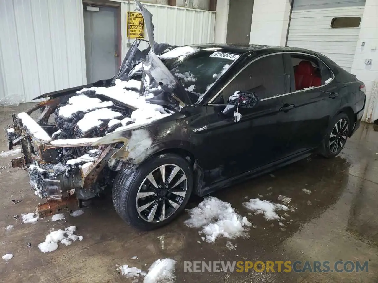 1 Photograph of a damaged car 4T1K31AK4MU027055 TOYOTA CAMRY 2021