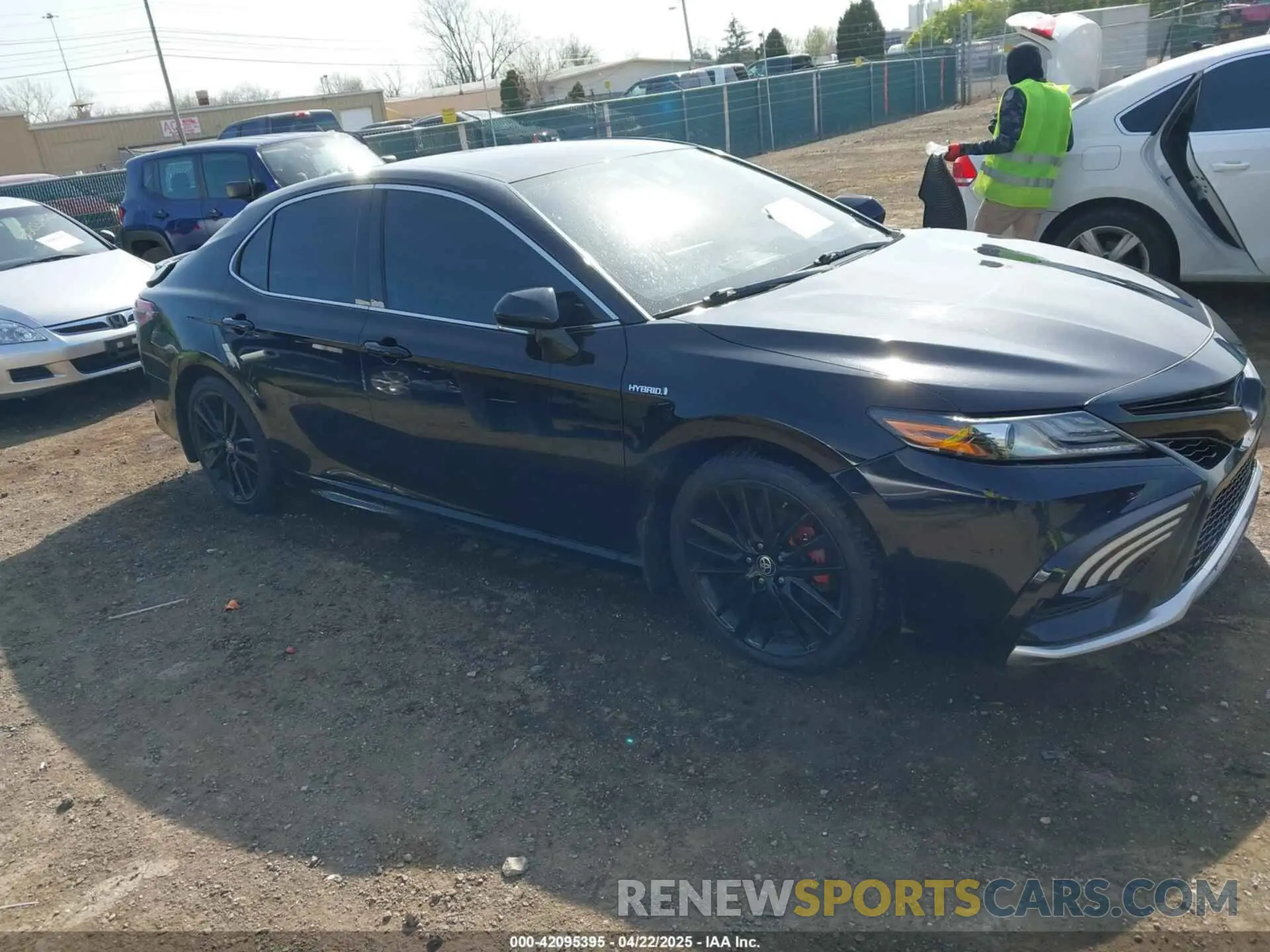 13 Photograph of a damaged car 4T1K31AK5MU024696 TOYOTA CAMRY 2021