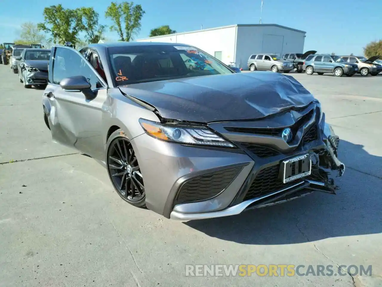 1 Photograph of a damaged car 4T1K31AK6MU549525 TOYOTA CAMRY 2021