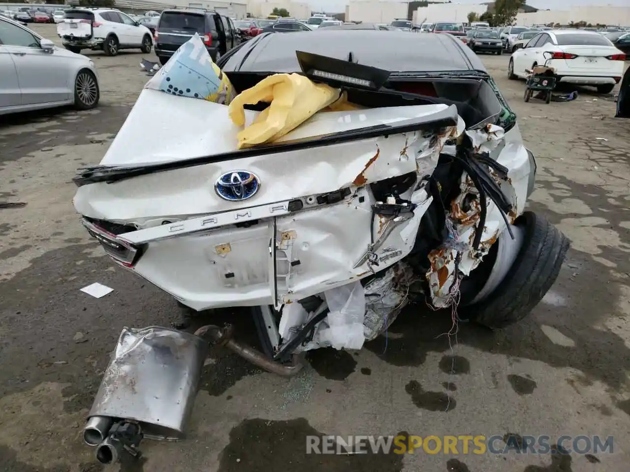 6 Photograph of a damaged car 4T1K31AK7MU020035 TOYOTA CAMRY 2021