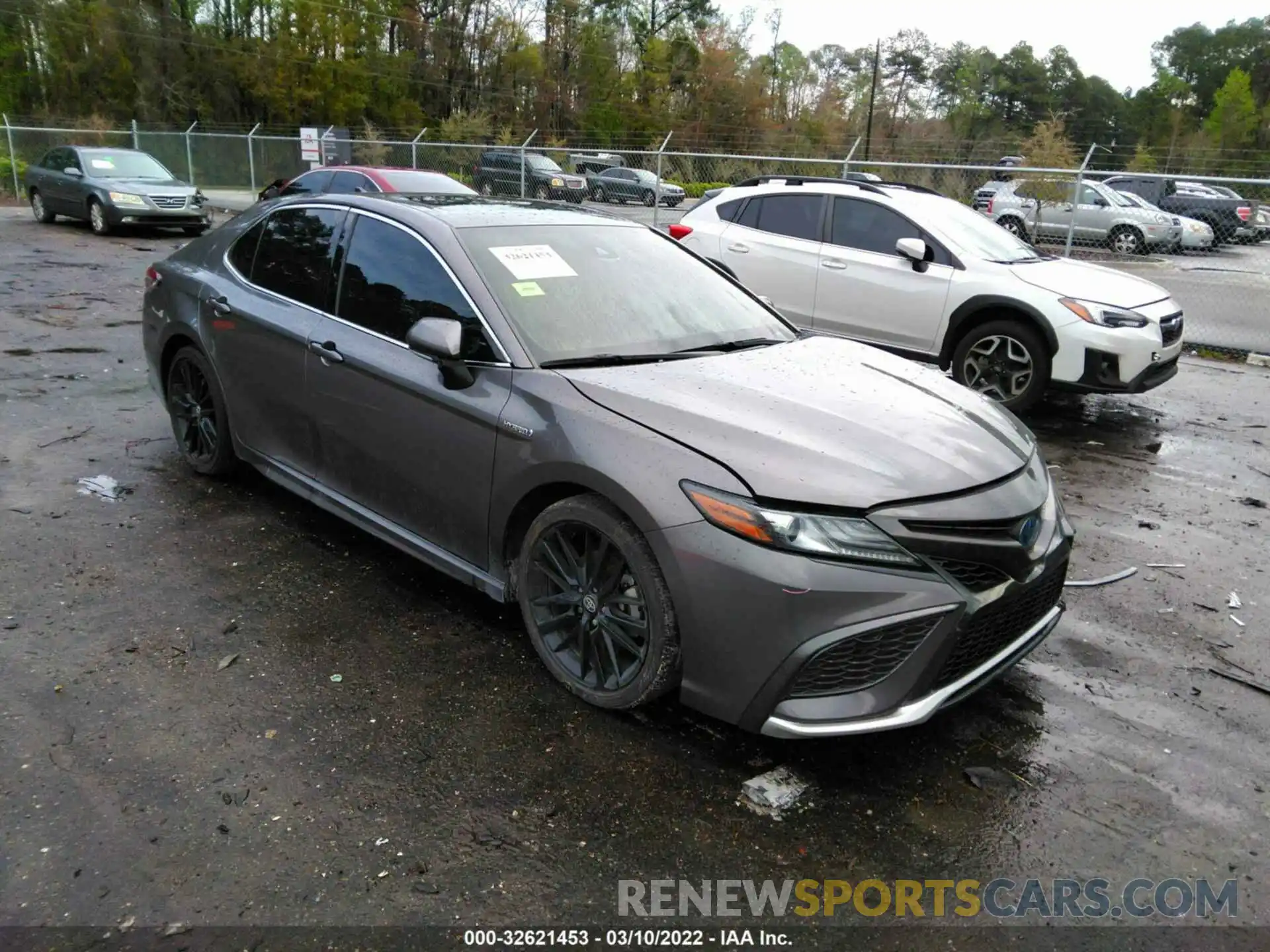 1 Photograph of a damaged car 4T1K31AK7MU023842 TOYOTA CAMRY 2021