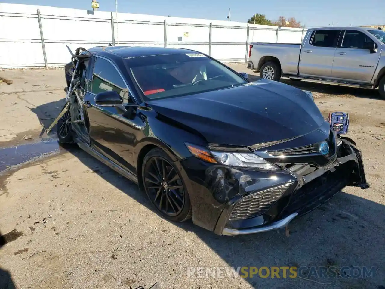 9 Photograph of a damaged car 4T1K31AK7MU547816 TOYOTA CAMRY 2021