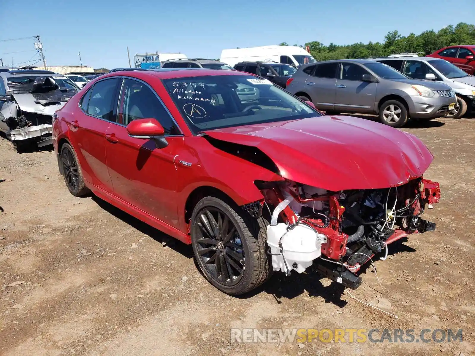 1 Photograph of a damaged car 4T1K31AK8MU025423 TOYOTA CAMRY 2021