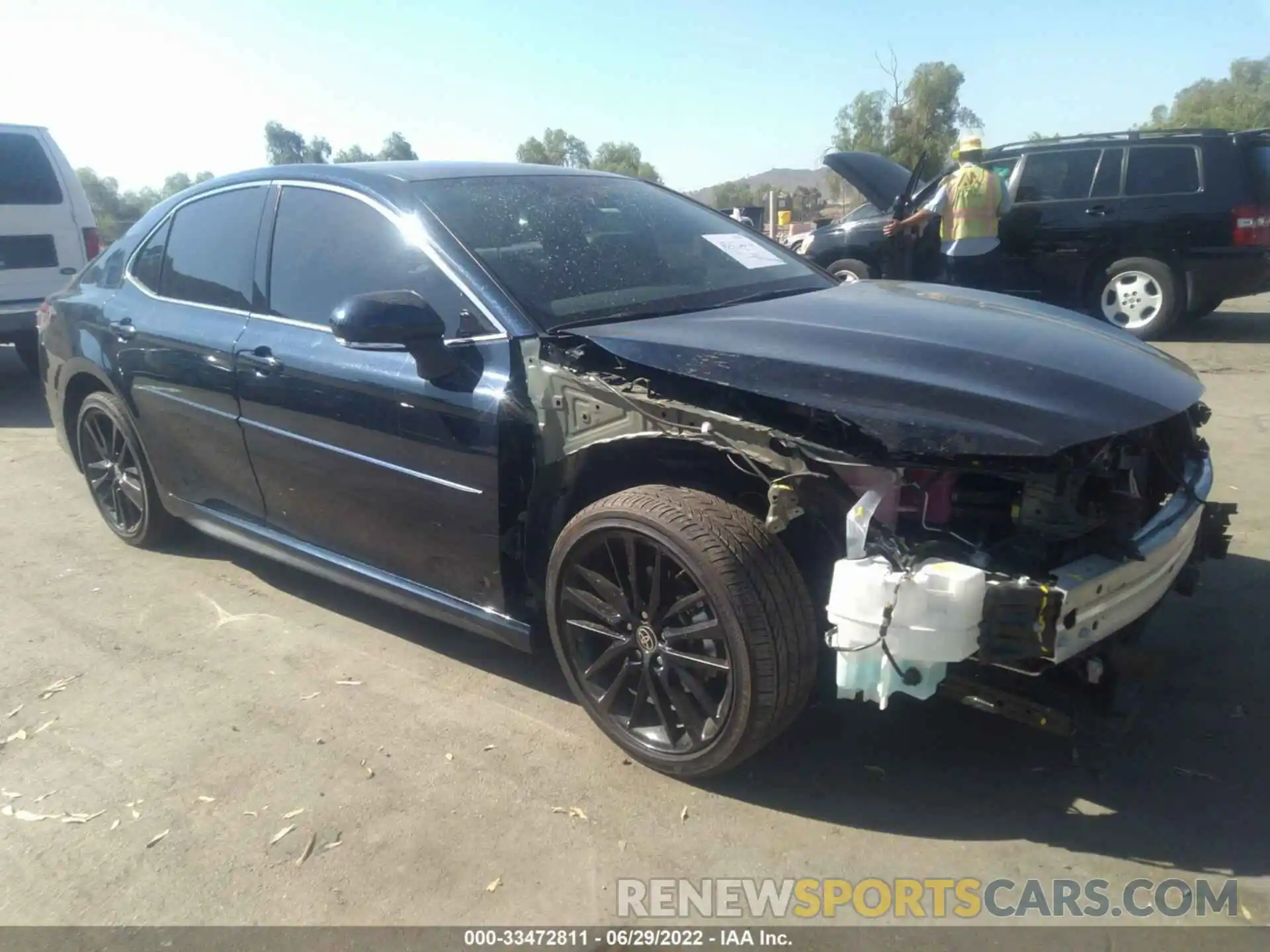 1 Photograph of a damaged car 4T1K31AK8MU569016 TOYOTA CAMRY 2021