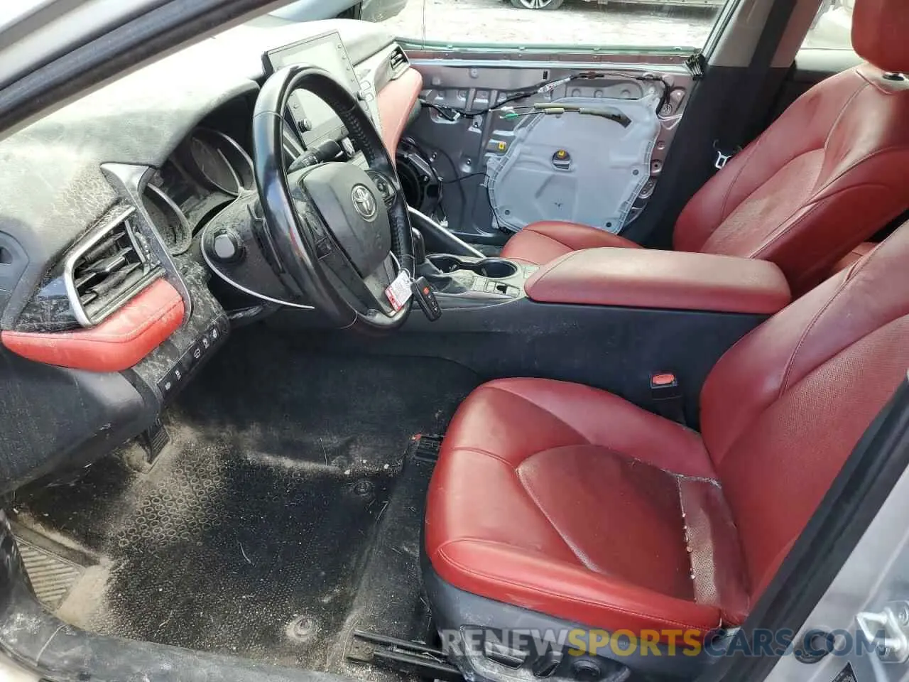 7 Photograph of a damaged car 4T1K31AK9MU551320 TOYOTA CAMRY 2021