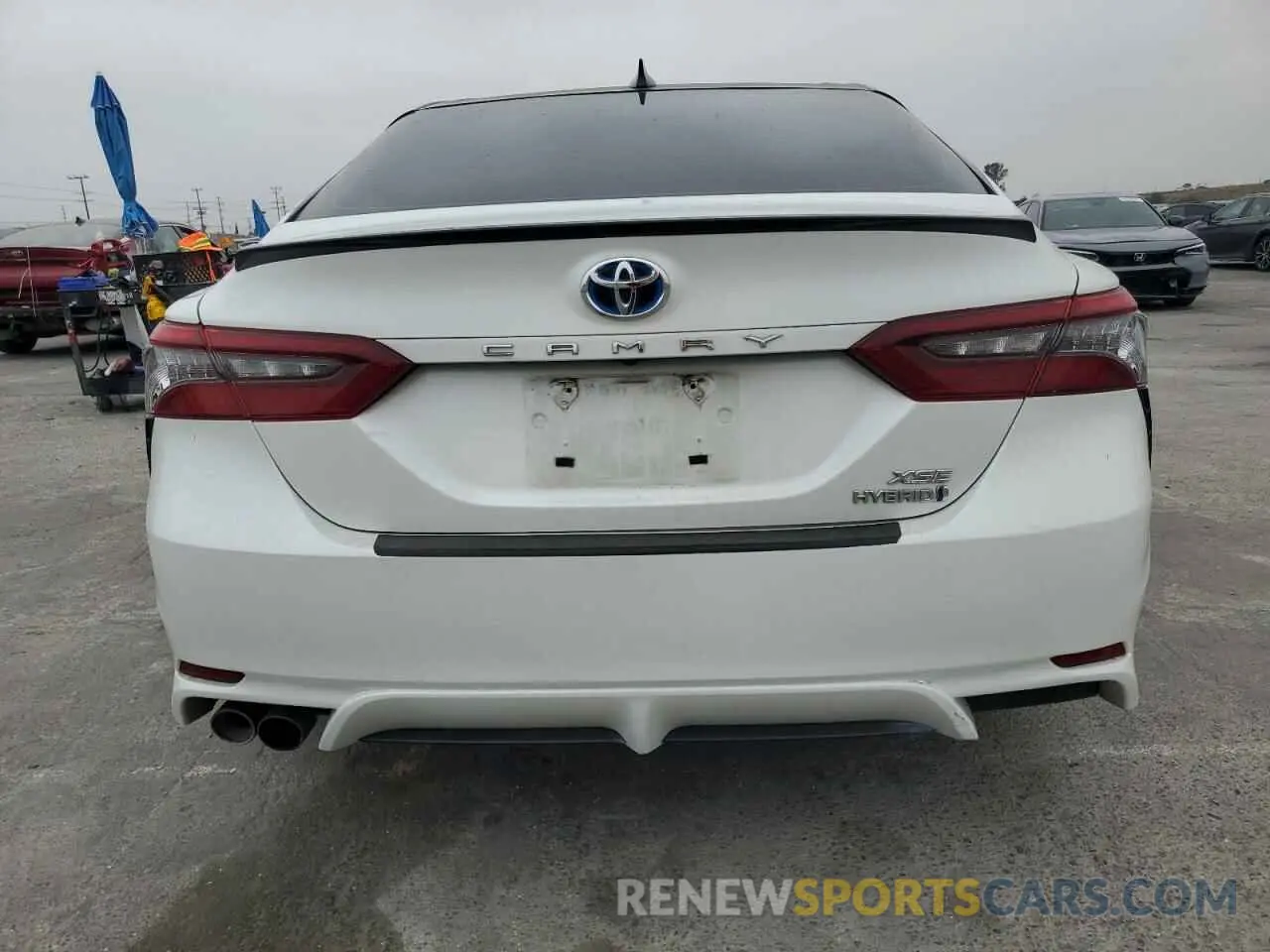 6 Photograph of a damaged car 4T1K31AKXMU031353 TOYOTA CAMRY 2021