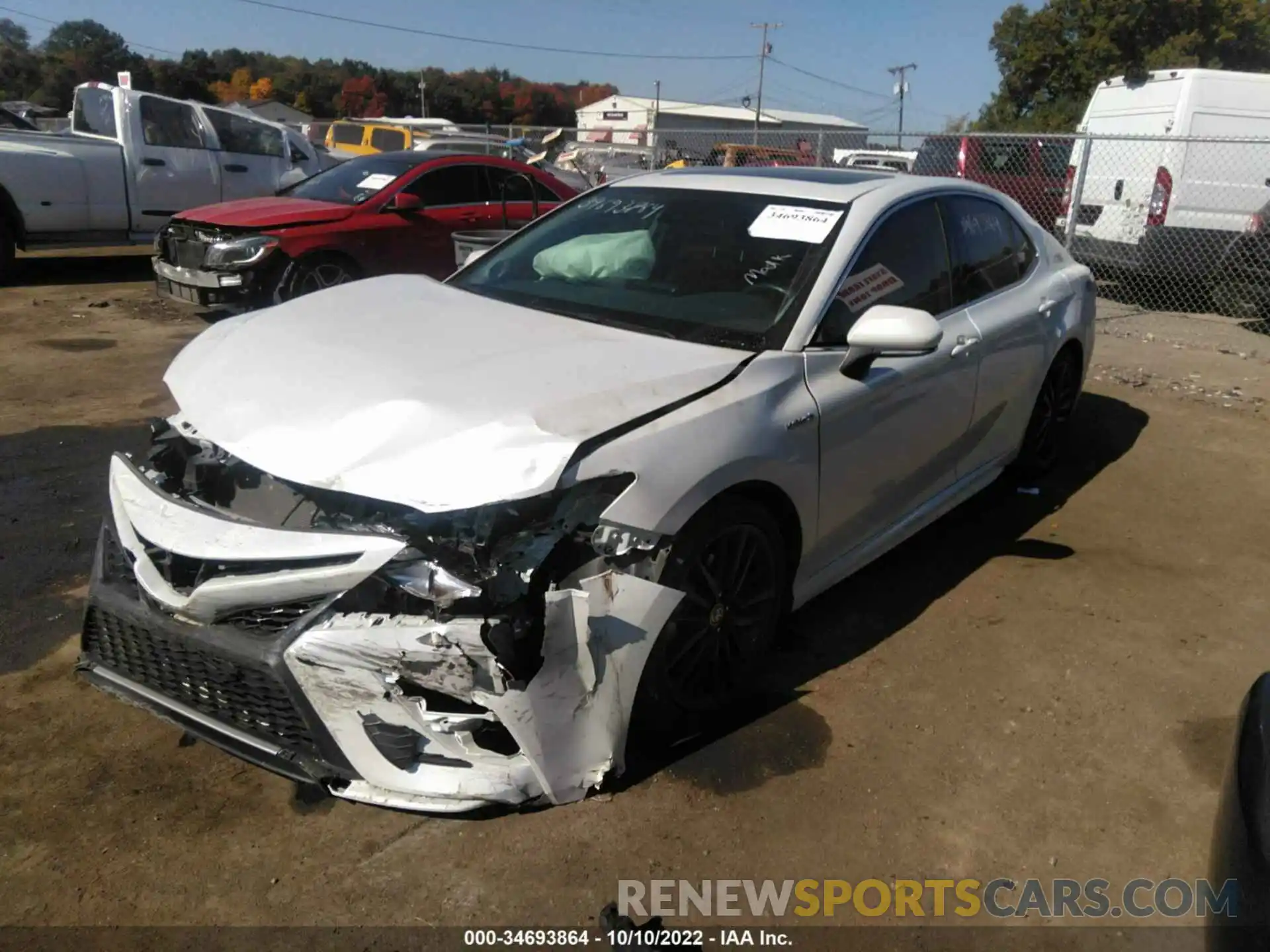 2 Photograph of a damaged car 4T1K31AKXMU547213 TOYOTA CAMRY 2021