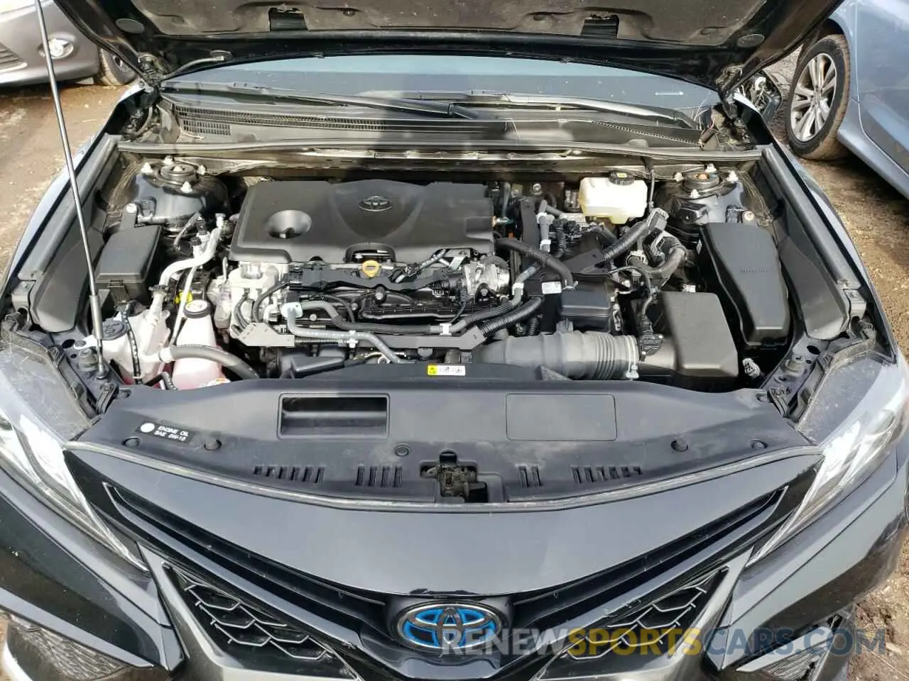 11 Photograph of a damaged car 4T1K31AKXMU550354 TOYOTA CAMRY 2021