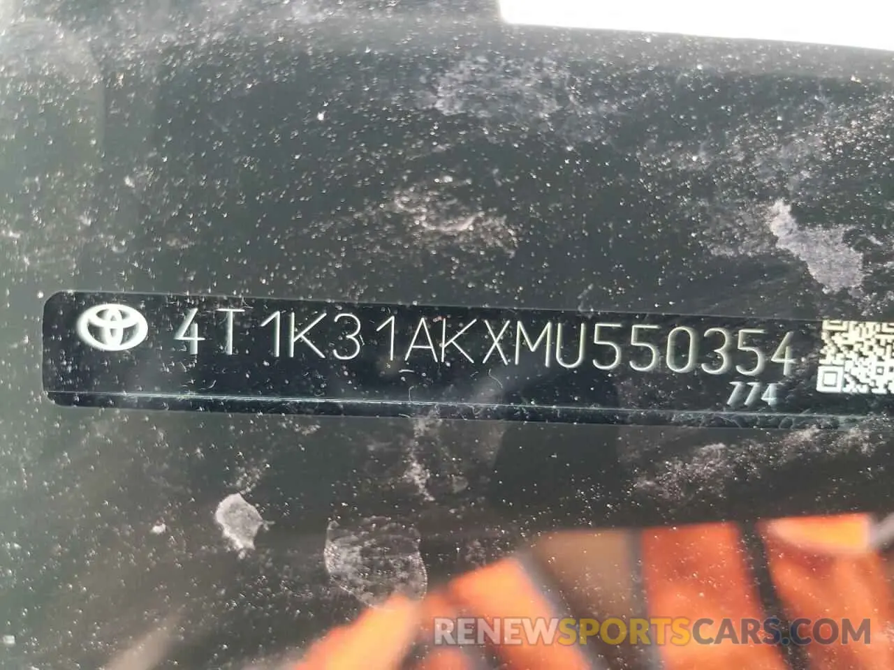 12 Photograph of a damaged car 4T1K31AKXMU550354 TOYOTA CAMRY 2021