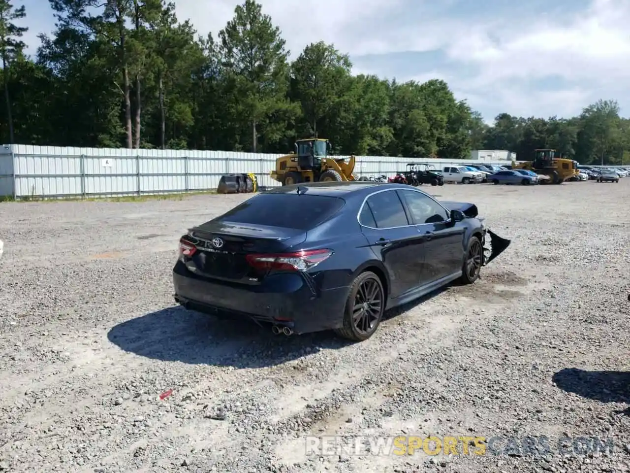 4 Photograph of a damaged car 4T1K61AK0MU427671 TOYOTA CAMRY 2021