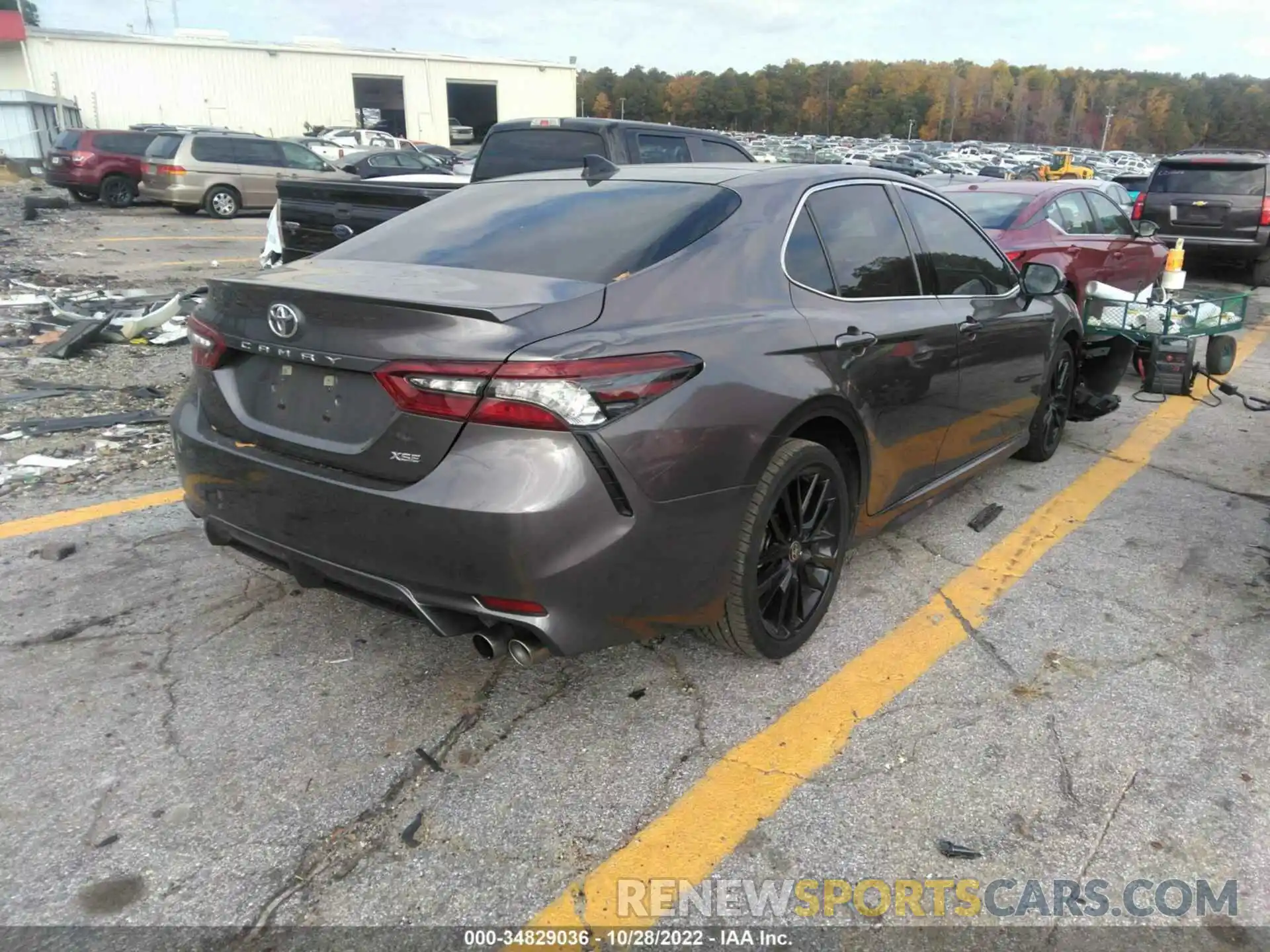 4 Photograph of a damaged car 4T1K61AK0MU429940 TOYOTA CAMRY 2021