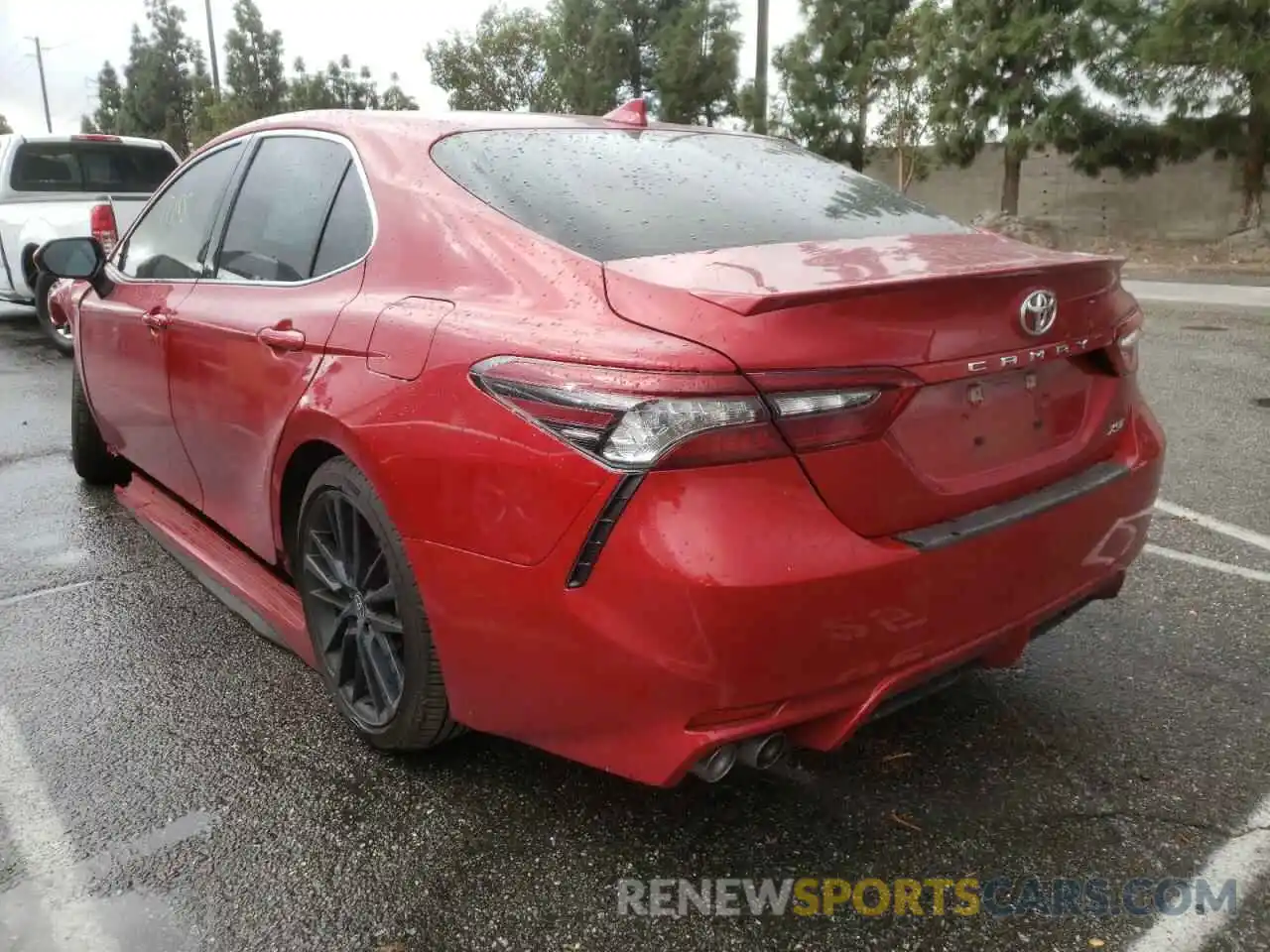 3 Photograph of a damaged car 4T1K61AK0MU446267 TOYOTA CAMRY 2021