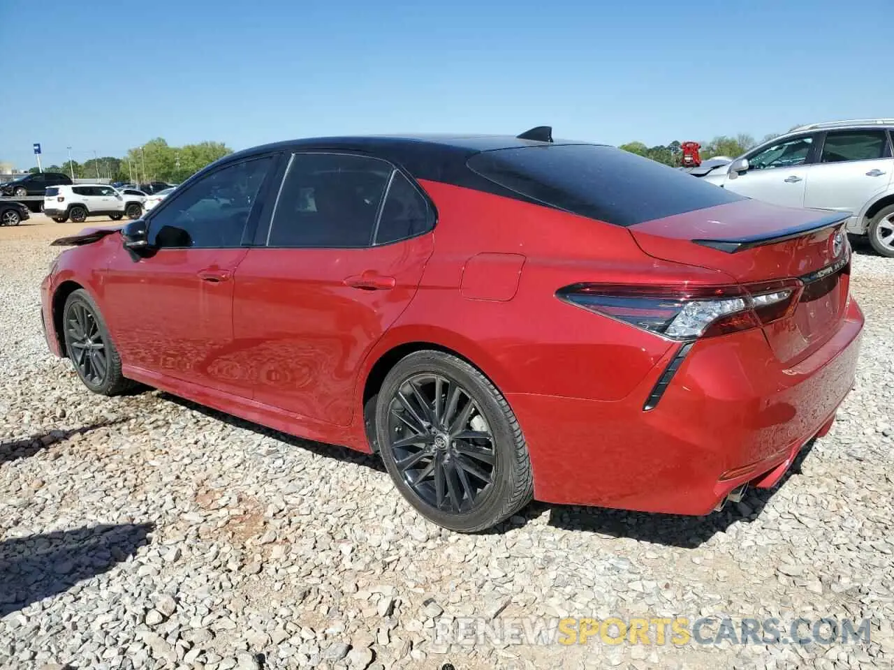 2 Photograph of a damaged car 4T1K61AK0MU472187 TOYOTA CAMRY 2021