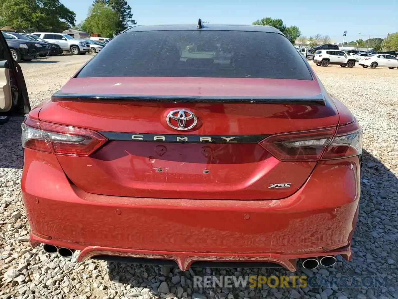 6 Photograph of a damaged car 4T1K61AK0MU472187 TOYOTA CAMRY 2021