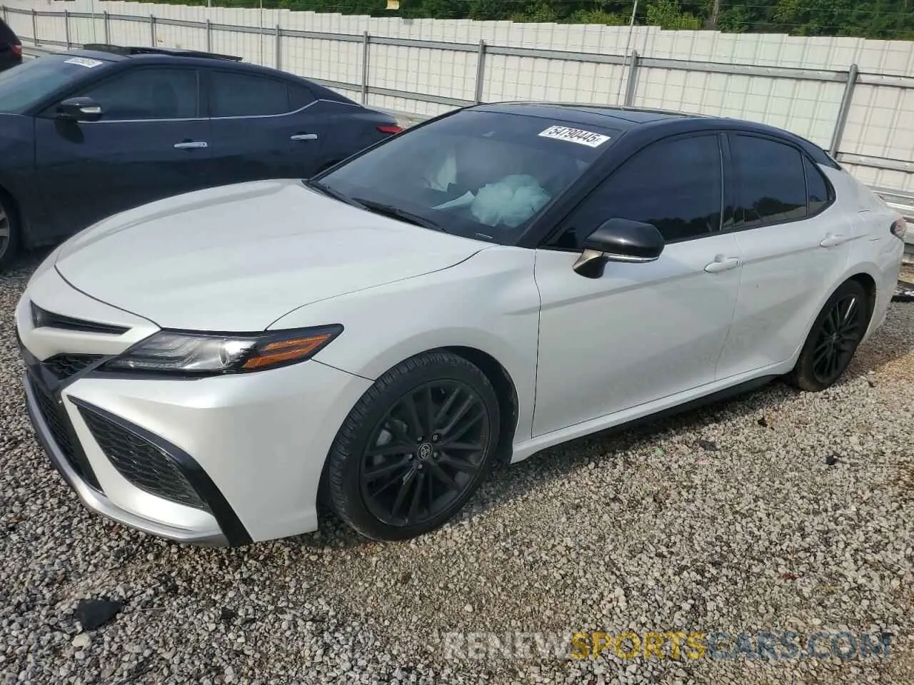 1 Photograph of a damaged car 4T1K61AK0MU484999 TOYOTA CAMRY 2021