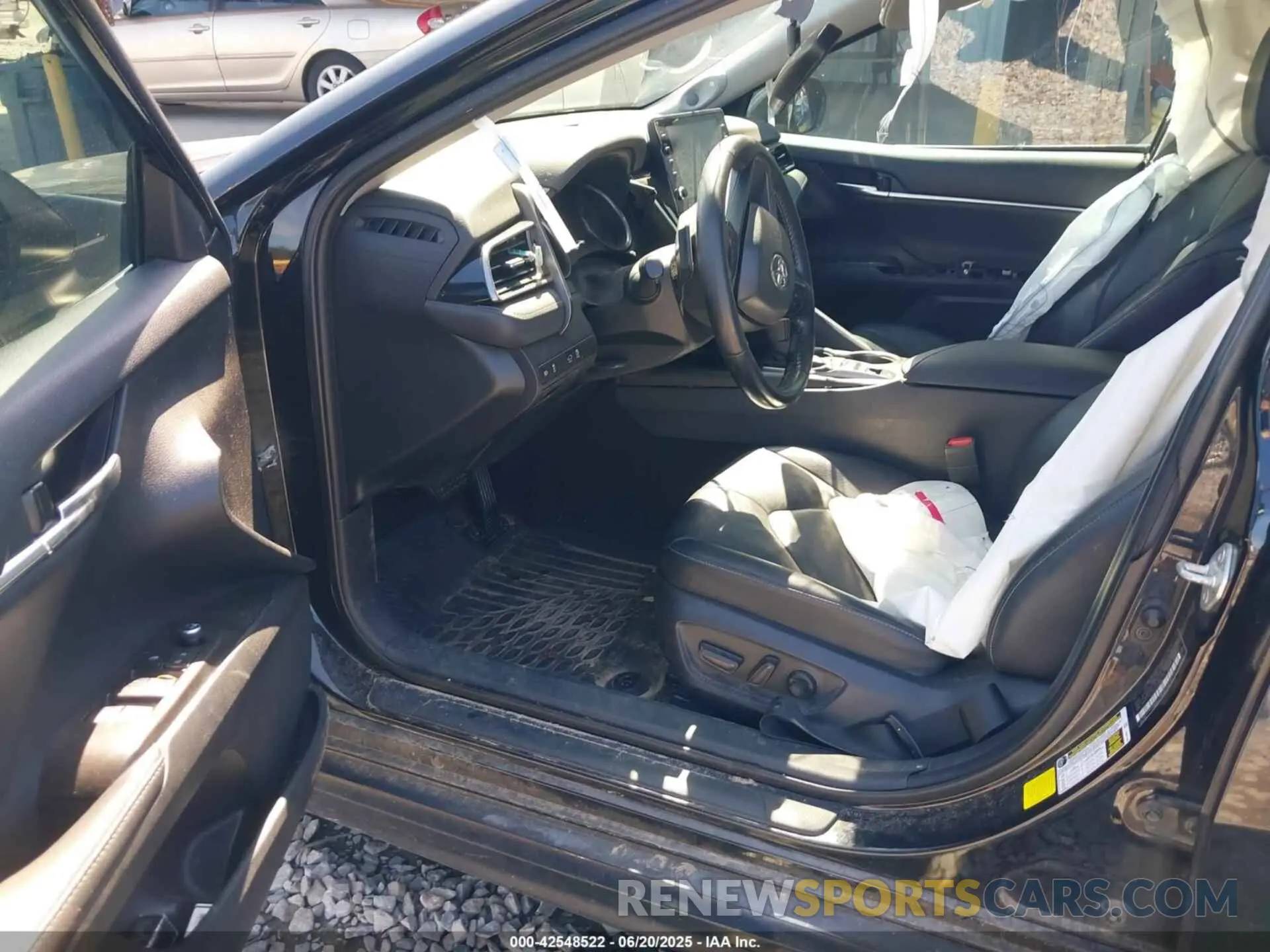5 Photograph of a damaged car 4T1K61AK0MU491371 TOYOTA CAMRY 2021