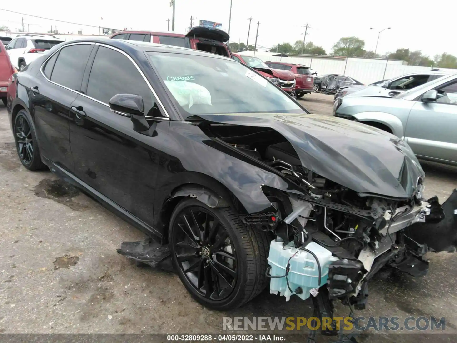 1 Photograph of a damaged car 4T1K61AK0MU528659 TOYOTA CAMRY 2021