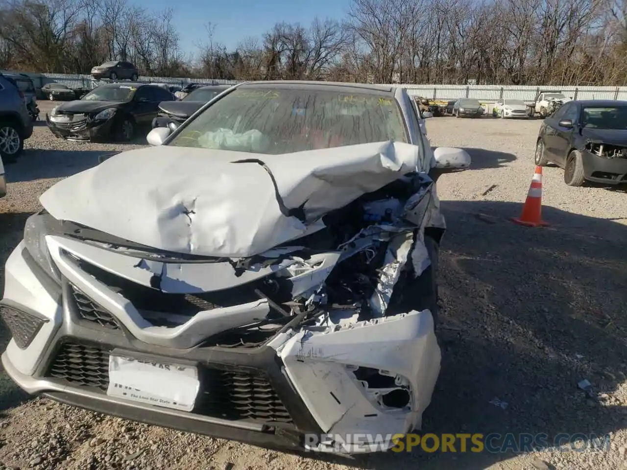 9 Photograph of a damaged car 4T1K61AK0MU531013 TOYOTA CAMRY 2021