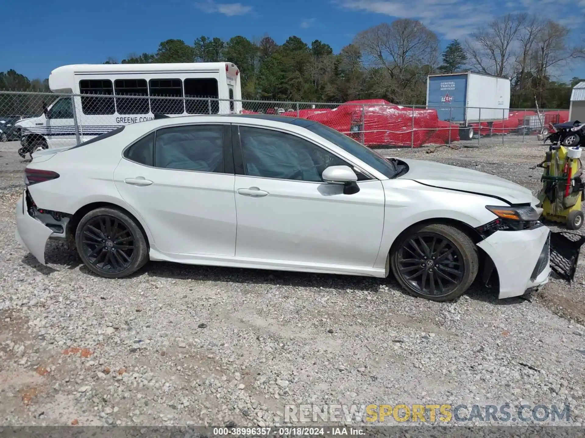 12 Photograph of a damaged car 4T1K61AK0MU535658 TOYOTA CAMRY 2021