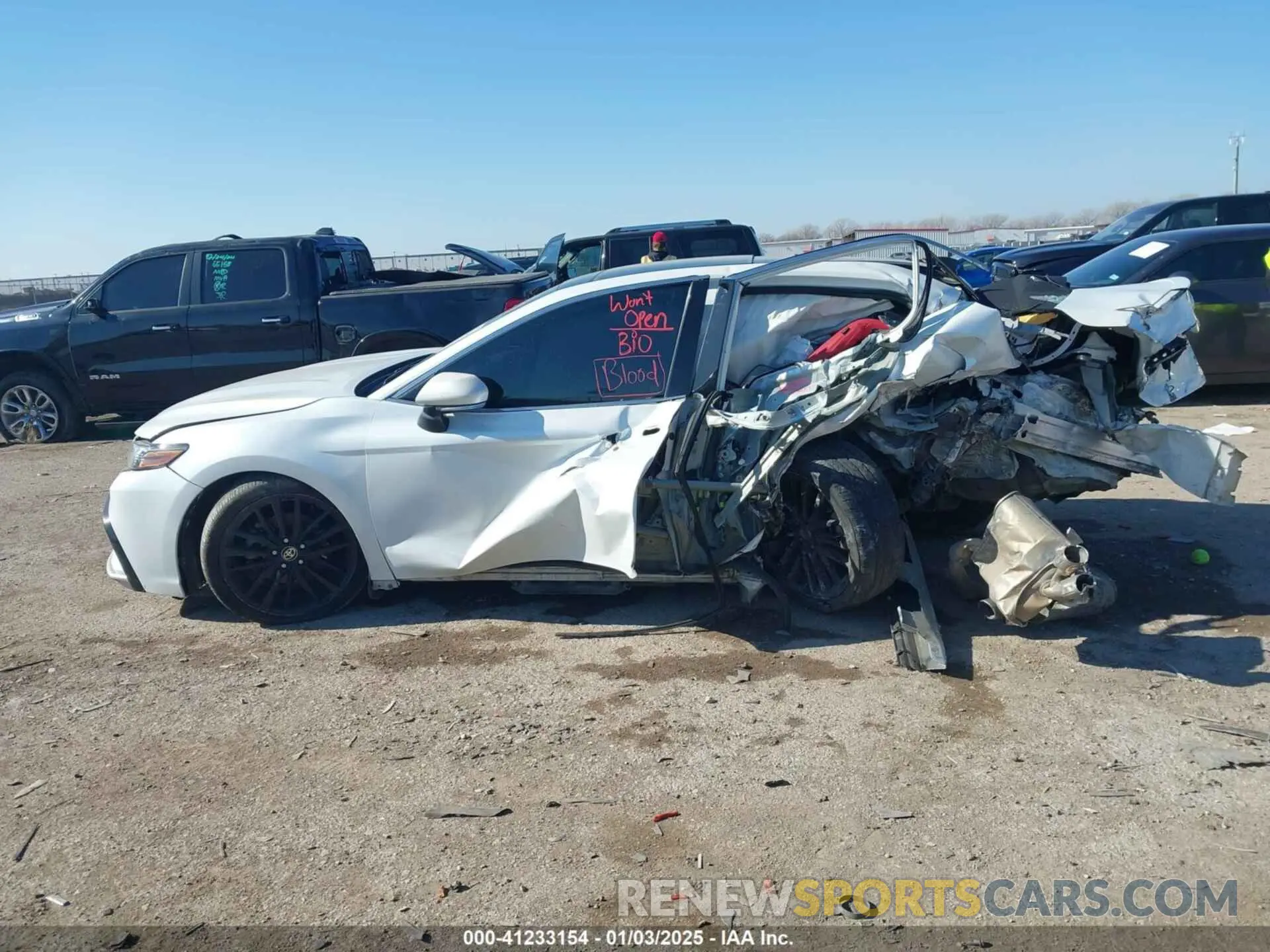 13 Photograph of a damaged car 4T1K61AK0MU584729 TOYOTA CAMRY 2021