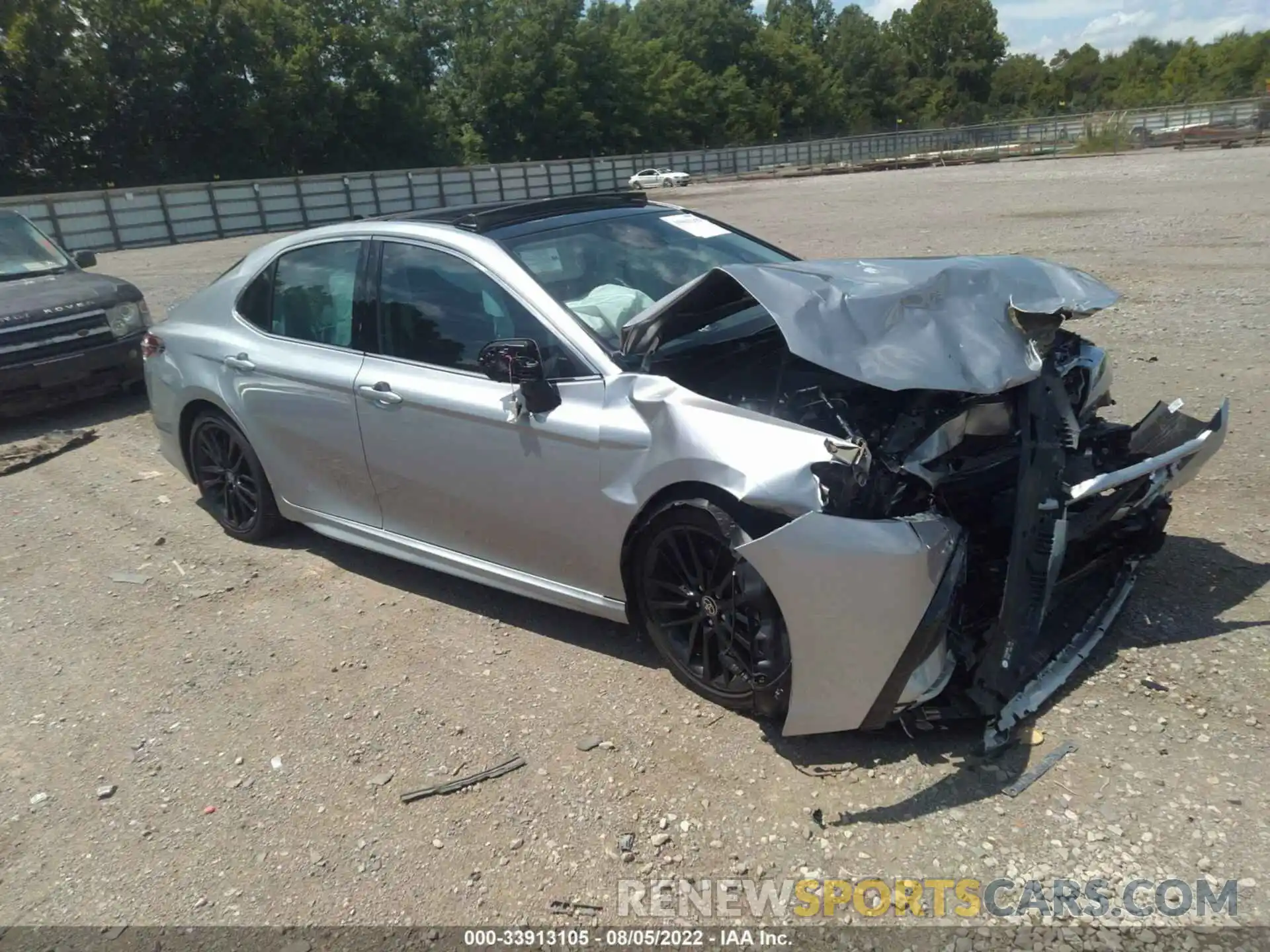 1 Photograph of a damaged car 4T1K61AK0MU585010 TOYOTA CAMRY 2021