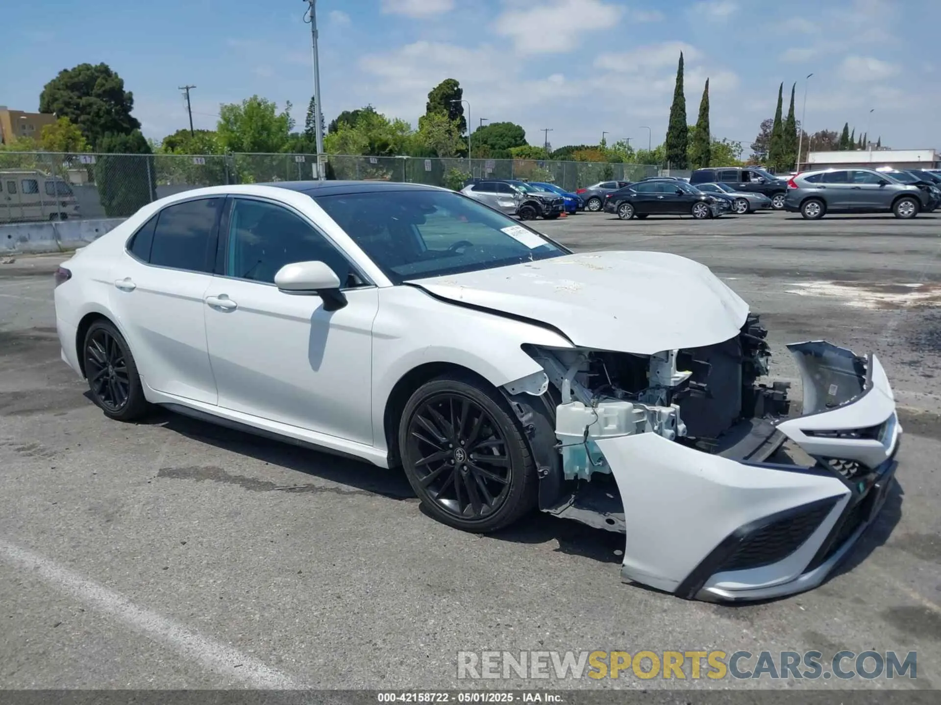 1 Photograph of a damaged car 4T1K61AK0MU588795 TOYOTA CAMRY 2021