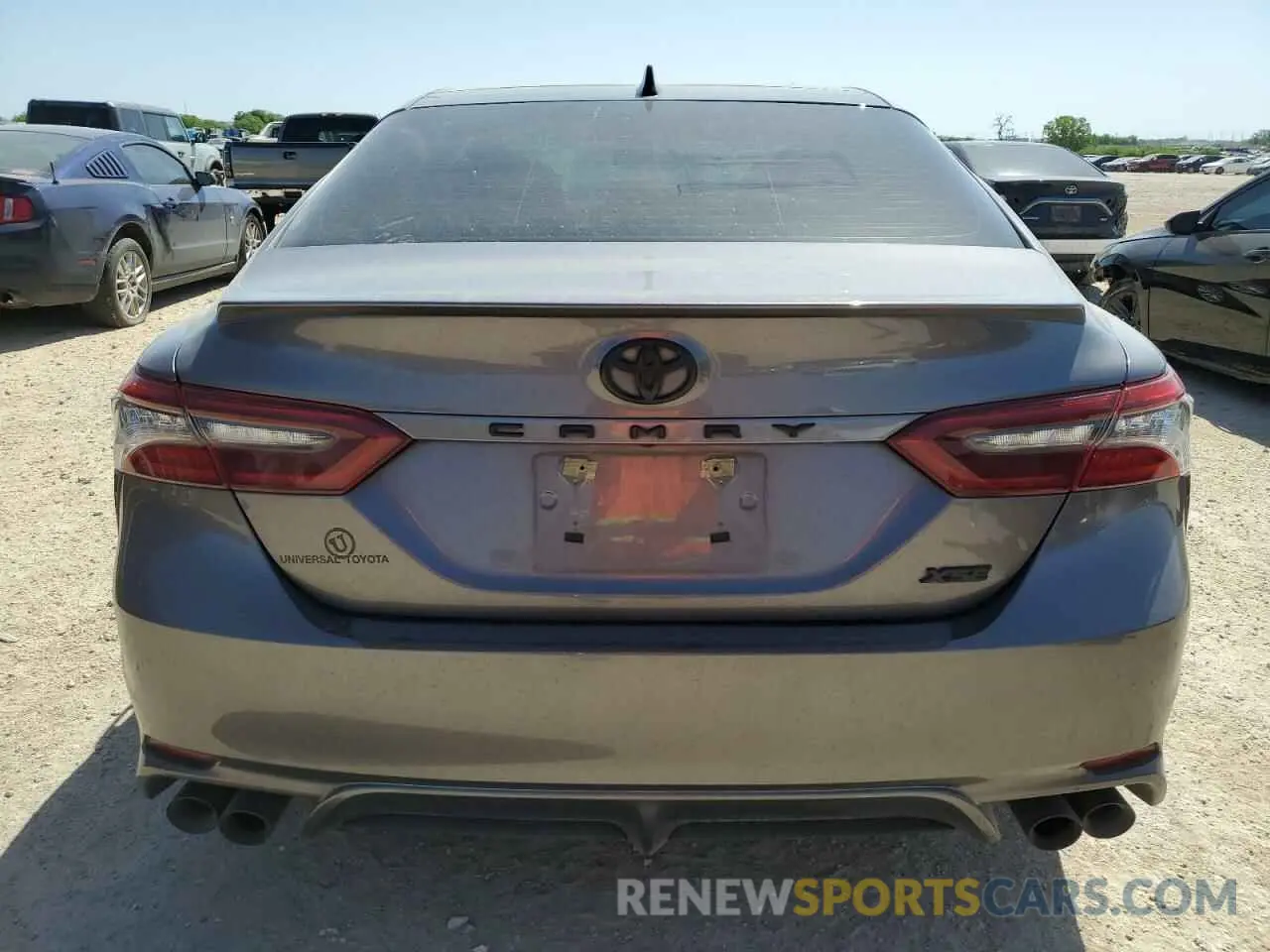 6 Photograph of a damaged car 4T1K61AK0MU610259 TOYOTA CAMRY 2021