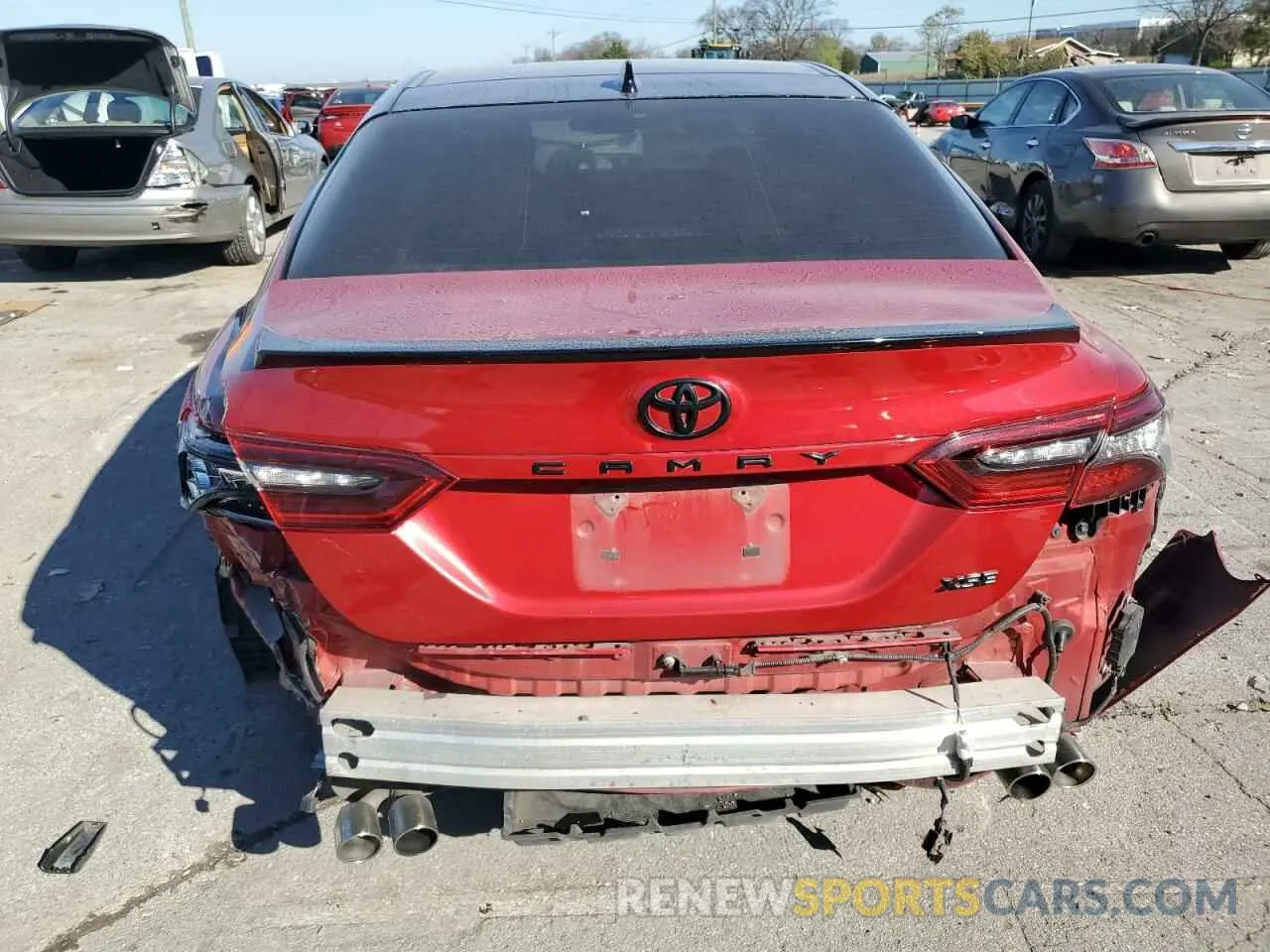 6 Photograph of a damaged car 4T1K61AK1MU403508 TOYOTA CAMRY 2021