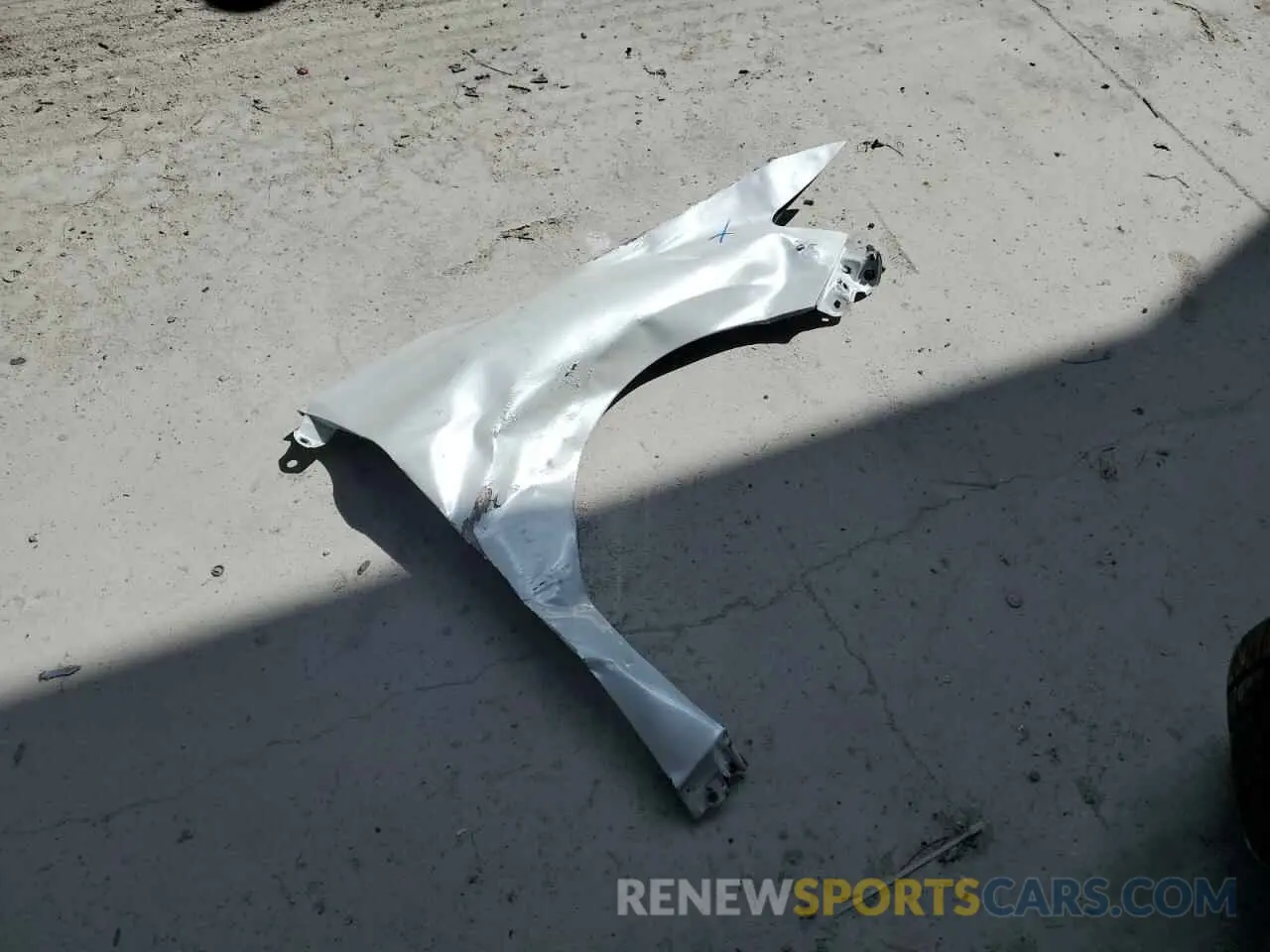 12 Photograph of a damaged car 4T1K61AK1MU403864 TOYOTA CAMRY 2021