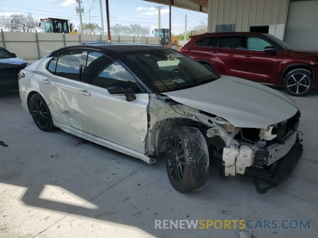 4 Photograph of a damaged car 4T1K61AK1MU403864 TOYOTA CAMRY 2021
