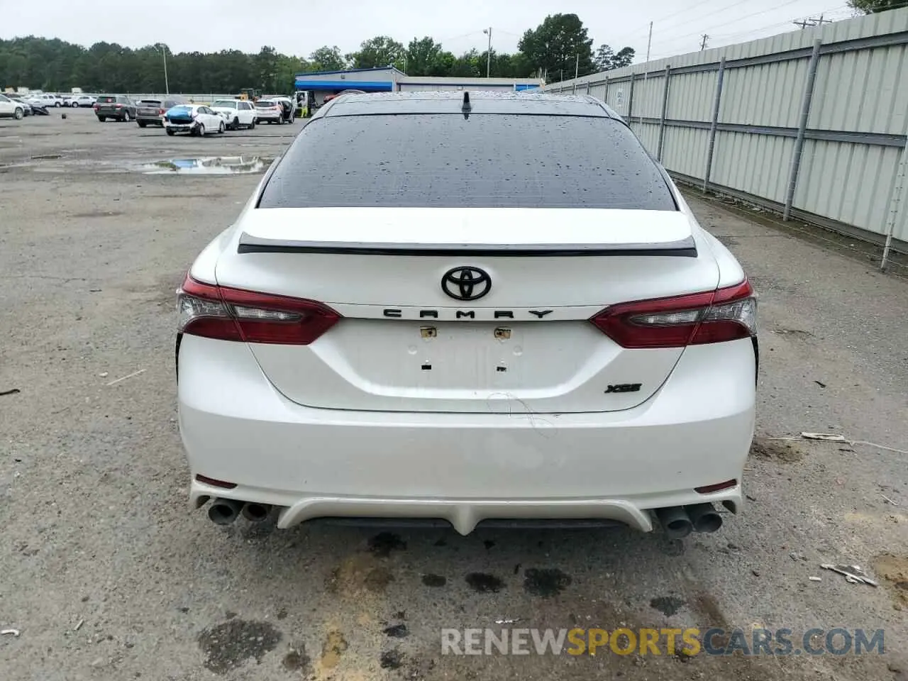 6 Photograph of a damaged car 4T1K61AK1MU406148 TOYOTA CAMRY 2021