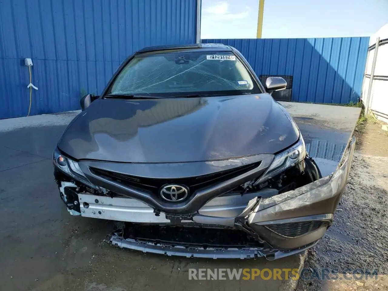 5 Photograph of a damaged car 4T1K61AK1MU417232 TOYOTA CAMRY 2021