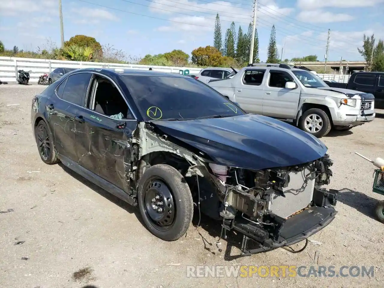 1 Photograph of a damaged car 4T1K61AK1MU443023 TOYOTA CAMRY 2021