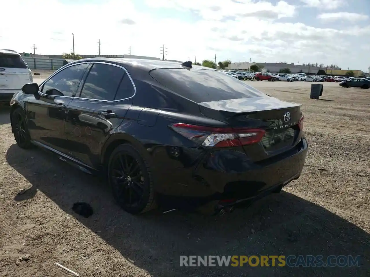 3 Photograph of a damaged car 4T1K61AK1MU443023 TOYOTA CAMRY 2021