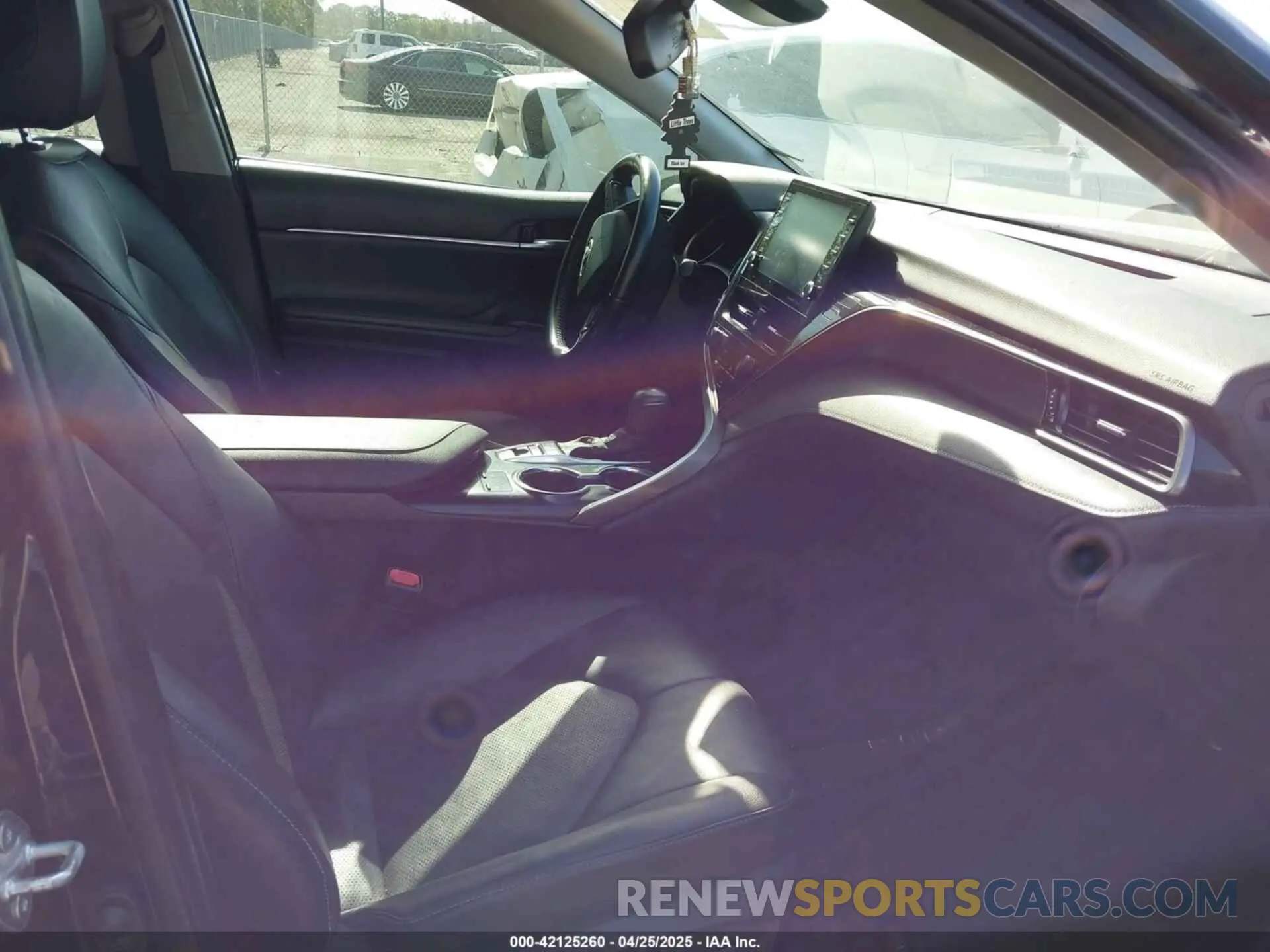 5 Photograph of a damaged car 4T1K61AK1MU454118 TOYOTA CAMRY 2021
