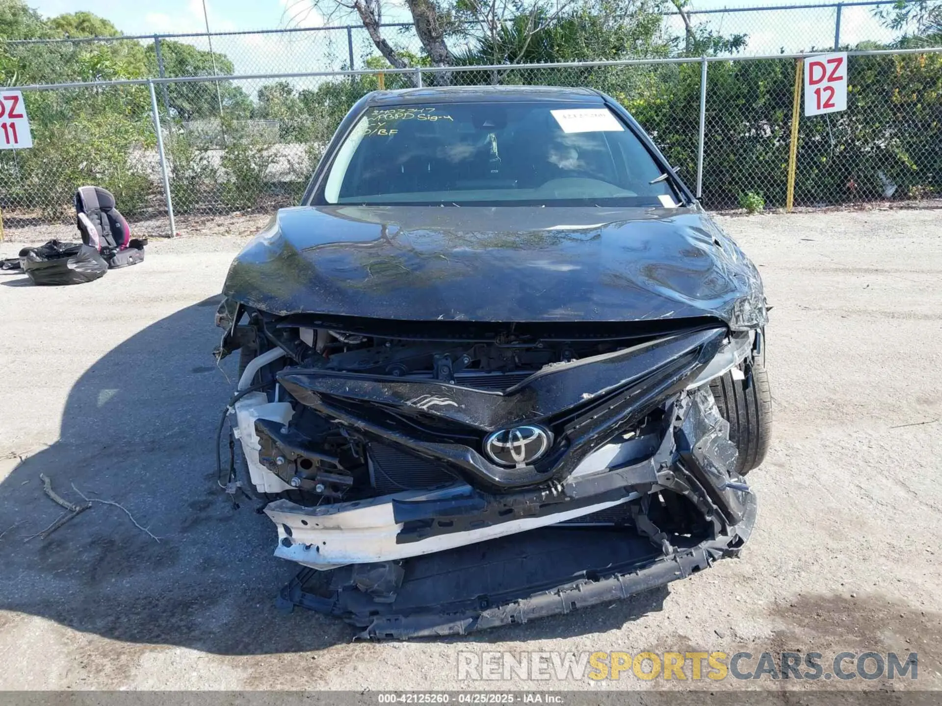 6 Photograph of a damaged car 4T1K61AK1MU454118 TOYOTA CAMRY 2021