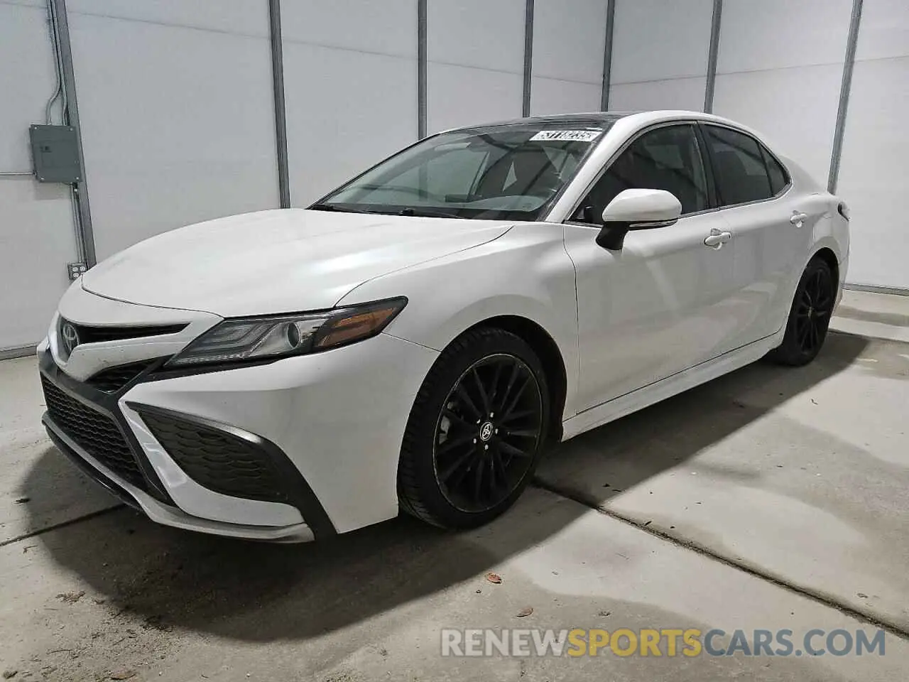 1 Photograph of a damaged car 4T1K61AK1MU532879 TOYOTA CAMRY 2021