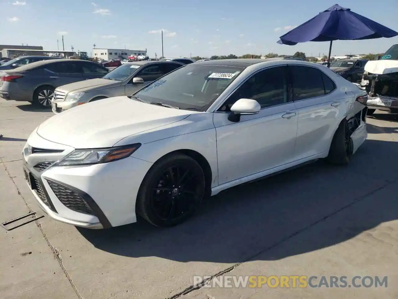 1 Photograph of a damaged car 4T1K61AK1MU536432 TOYOTA CAMRY 2021